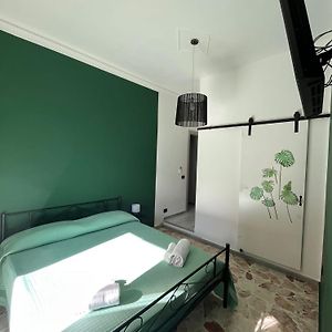 Camera con letto king size